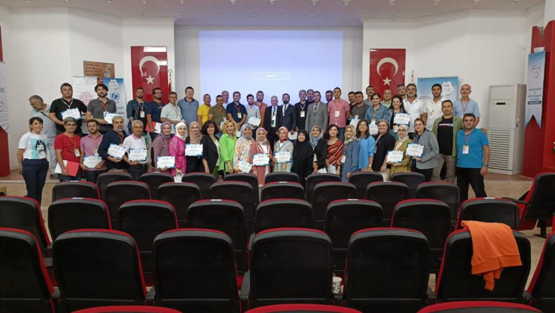 Hedef YKS ve LGS İzmir Foça Çalıştayı Sona Erdi