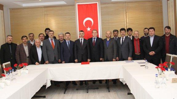 Genel Müdürlüğümüzün Oluru İle Antalya İl MEM ve Antalya İHL Mezunları Derneği ANİMDER arasında eğitimde işbirliği protokolü imzalandı.