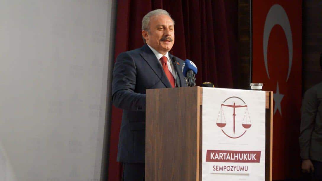 TBMM Başkanı Sayın Prof. Dr. Mustafa Şentop, Kartal Anadolu İmam Hatip Lisemizdeki Hukuk Sempozyumuna Katıldı