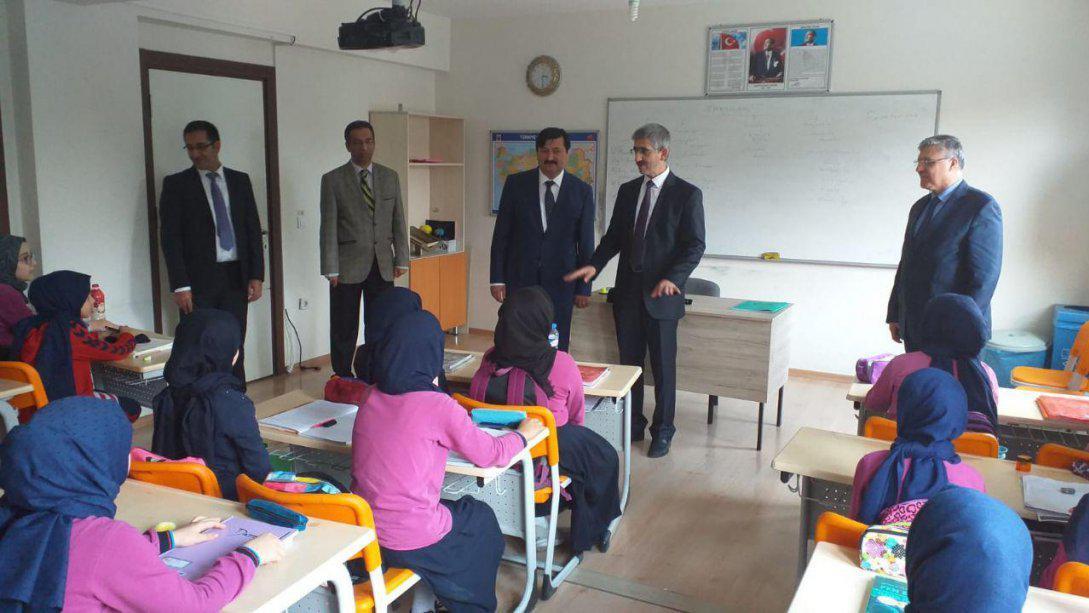 Genel Müdürümüz Nazif Yılmaz Sakarya Hendek'te Okulları Ziyaret Etti
