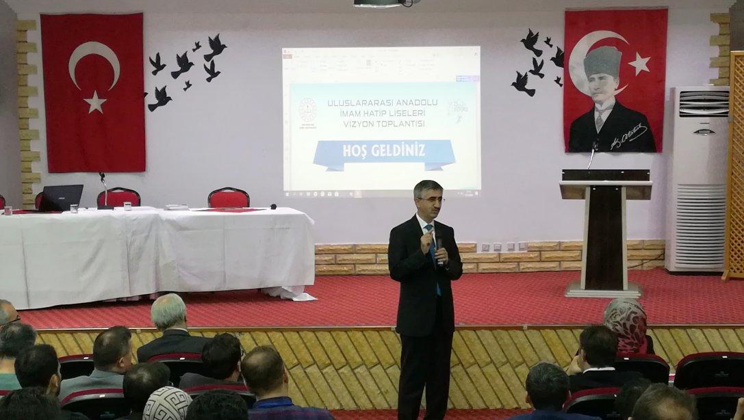 Uluslararası AİHL Vizyon Toplantısı Düzce-Akçakoca'da Gerçekleştirildi, Türkiye'de İlk Defa Okul Danışma Kurulları Akademisyen Temsilcileri Bir Araya Geldi 