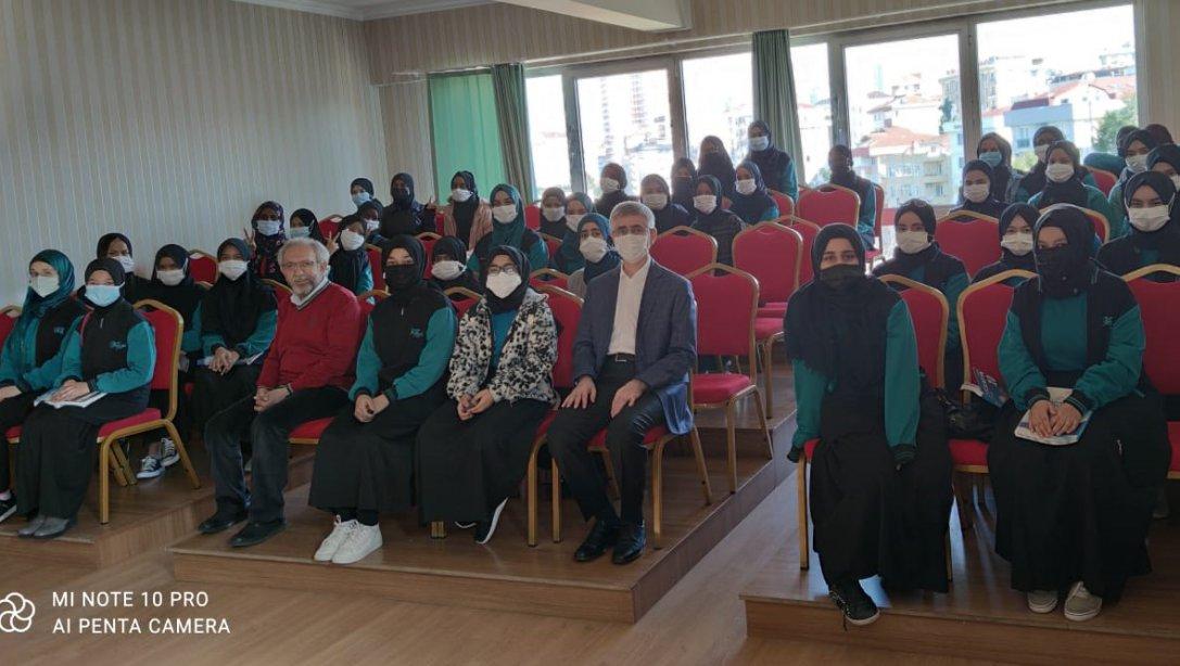 Genel Müdür Yılmaz, İstanbul'da imam hatip okullarını ziyaret etti