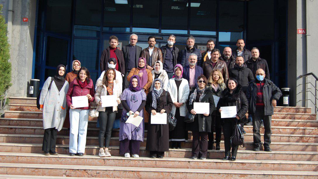 Ders Kitabı/Eğitim Aracı Yazım Süreci Değerlendirme Çalıştayı İstanbul'da Yapıldı