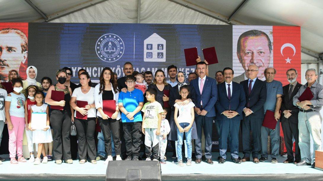 Genel Müdür Gül, Bakanımız Sayın Mahmut Özer'in İştirakiyle Gerçekleşen Köy Yaşam Merkezi Kursiyerlerine Sertifika Dağıtım Töreni'ne Katıldı
